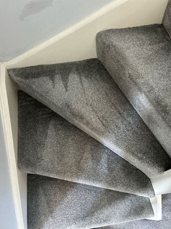 9E9DE1A8-6E94-4F7F-B6FE-93F2C0978CD0