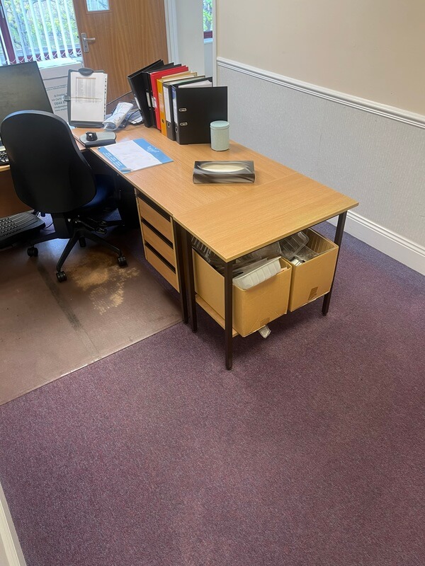 E5838771-B1A9-4110-8780-5B2A6B2E221D